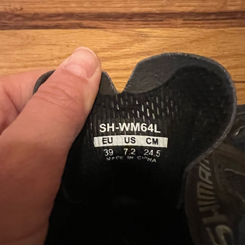 Shimano cycling shoes - women size: EU 39 US 7.2